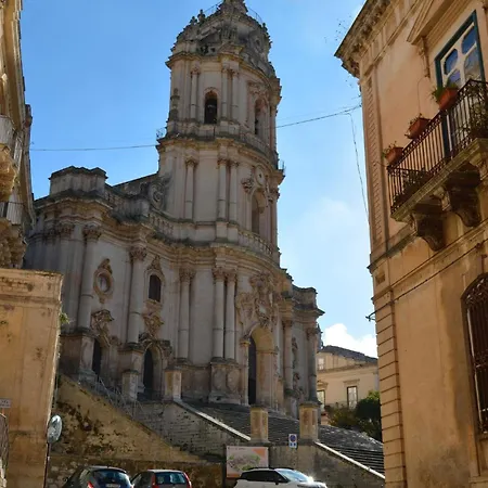 2 Bedroom Nice Apartment In Modica Holiday home Modica