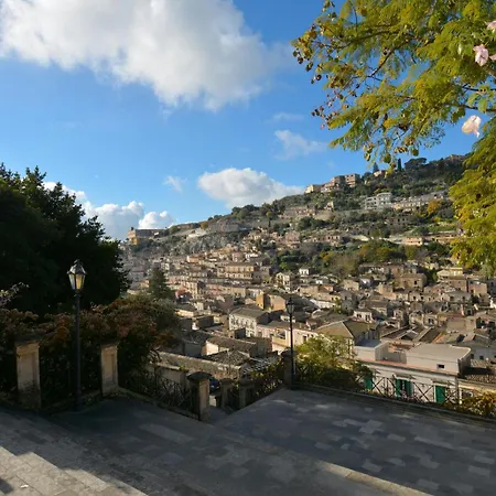 2 Bedroom Nice Apartment In Modica Modica