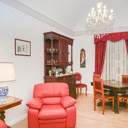2 Bedroom Nice Apartment In Modica Holiday home Modica