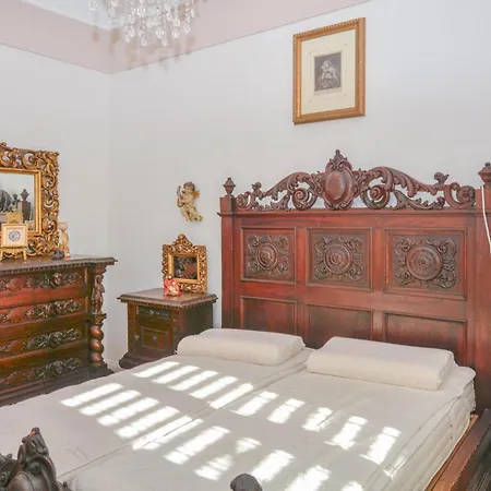 2 Bedroom Nice Apartment In Modica *