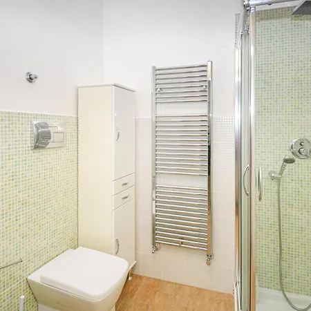 2 Bedroom Nice Apartment In Modica