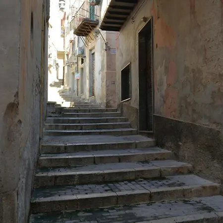 2 Bedroom Nice Apartment In Modica