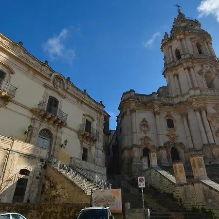 2 Bedroom Nice Apartment In Modica Holiday home